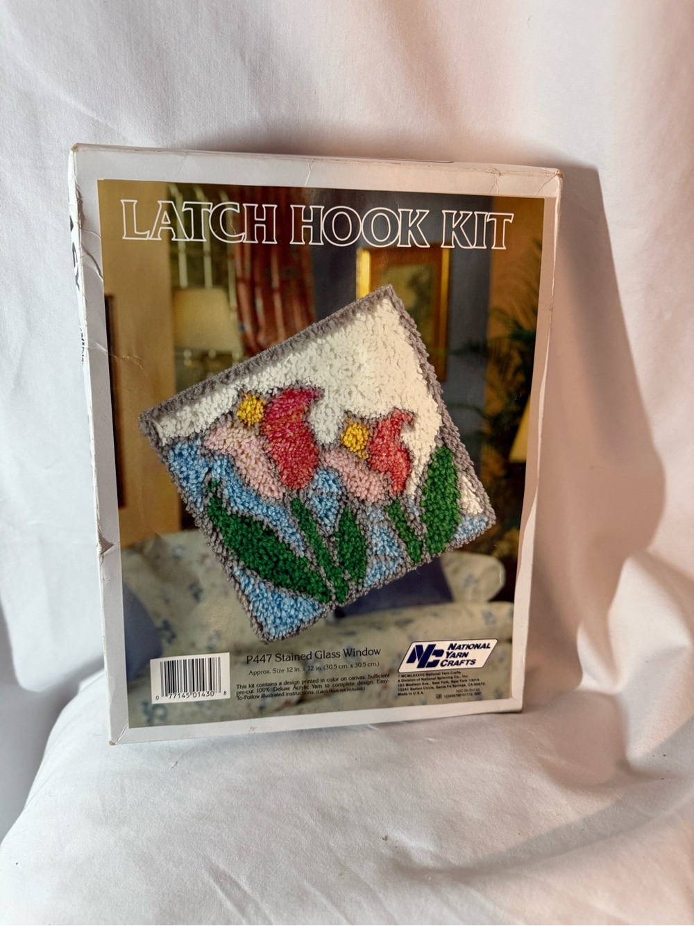 Vintage National Yarn Crafts Latch Hook Kit P447 Stained Glass Window Floral 12x